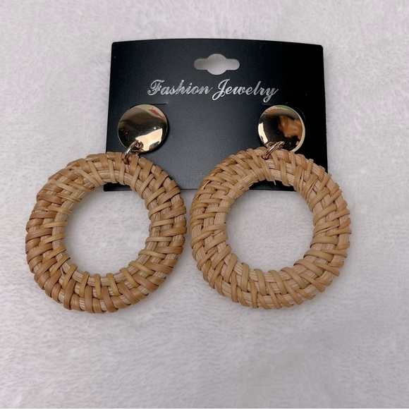 Circle Natural Rattan Whicker Bohemian Earrings ER03.4 - Picture 4 of 4